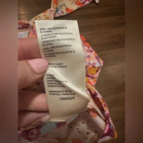 NWT By Anthropologie V-Neck Flutter Hem Top boho OB1542675 size XL - Picture 7 of 7